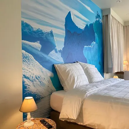 فندق مبيت وإفطار Puffins Bed & Travel *