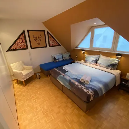 Puffins Bed & Travel * كنوك هايست